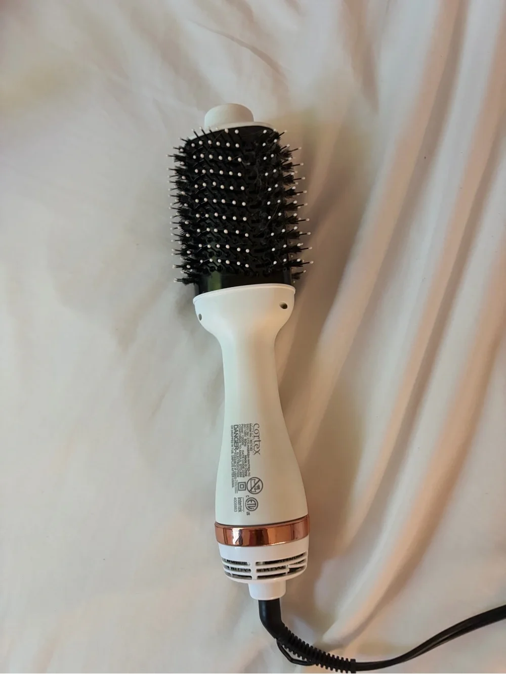 White & Rose Gold Hot Air Styling Brush - White
